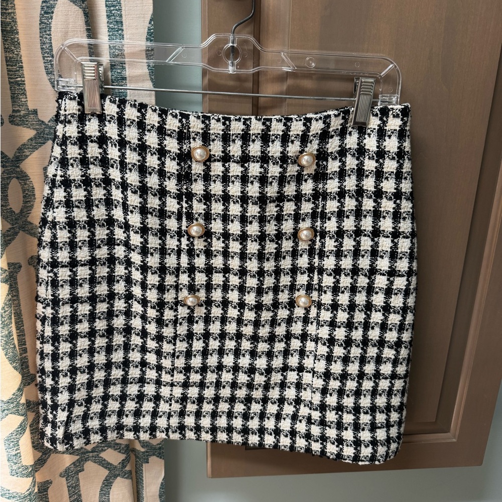 Aura Black and White Mini Tweed Skirt